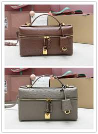 Picture of Loro Piana Handbags _SKUfw238326812fw